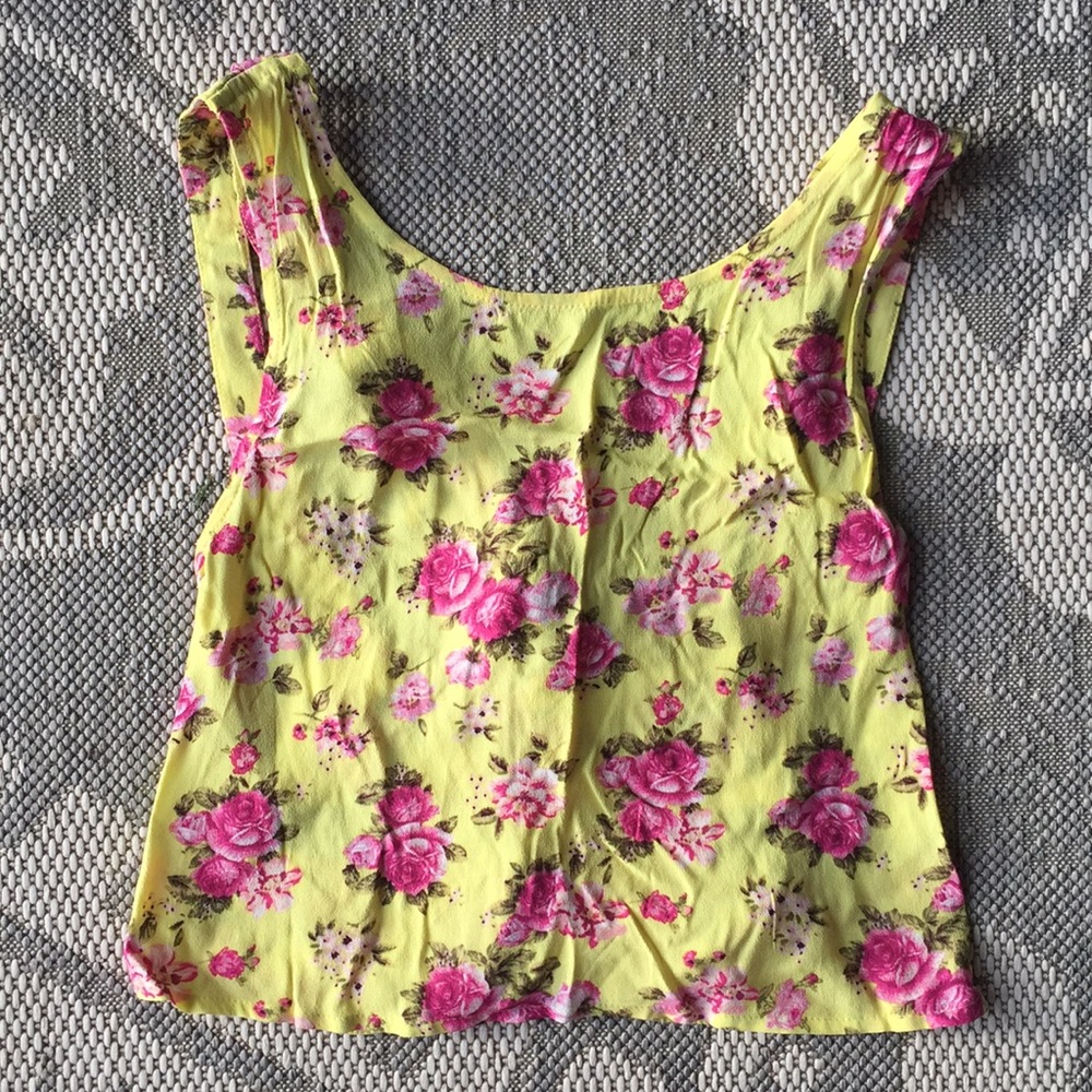 Forever 21 Open Back Yellow Floral Crop Top (Size S)